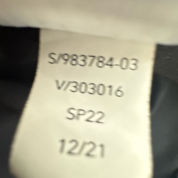 ATHLETA Gallery Top 2.0 Tunic Hybrid Work Top in Black Size Medium - Picture 13 of 13